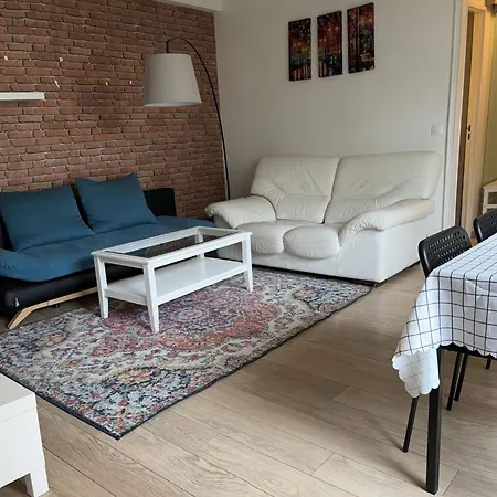 Apartment 2 Bedroom Calm La Defense Courbevoie